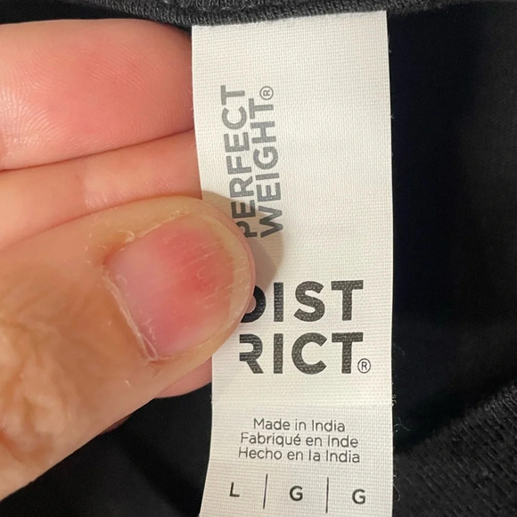 NWOT Women’s Graphic Mental Health V-Neck Tee Tshirt Black All the Feels Large - Picture 10 of 13